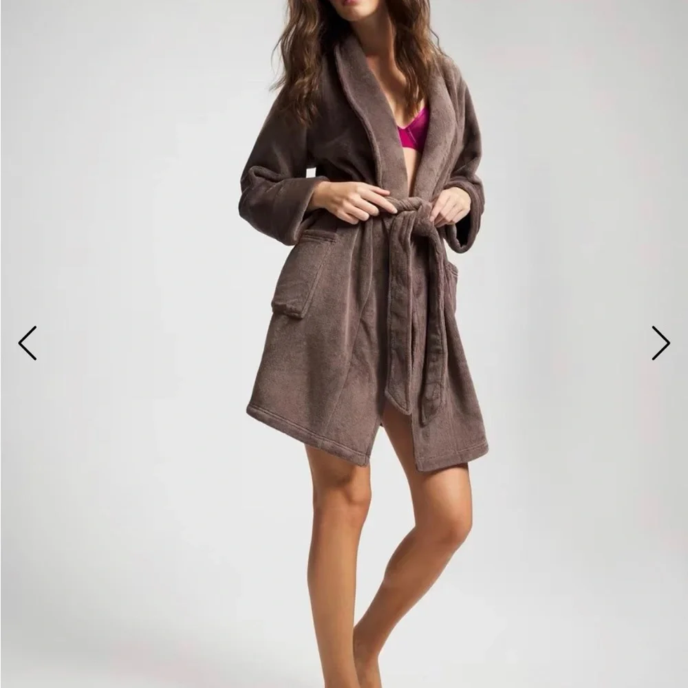 Soma Brown Robe - Picture 2 of 5